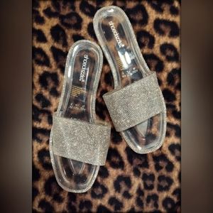 💎 Bling Jelly Flat Sandals 💎